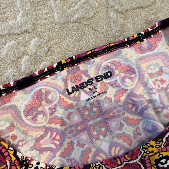 Land’s End Modest Swimwear or Yogawear - Picture 2 of 5